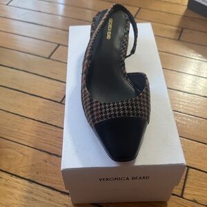Veronica Beard Black Pointed Toe Tweed Slingback Pump Brand New